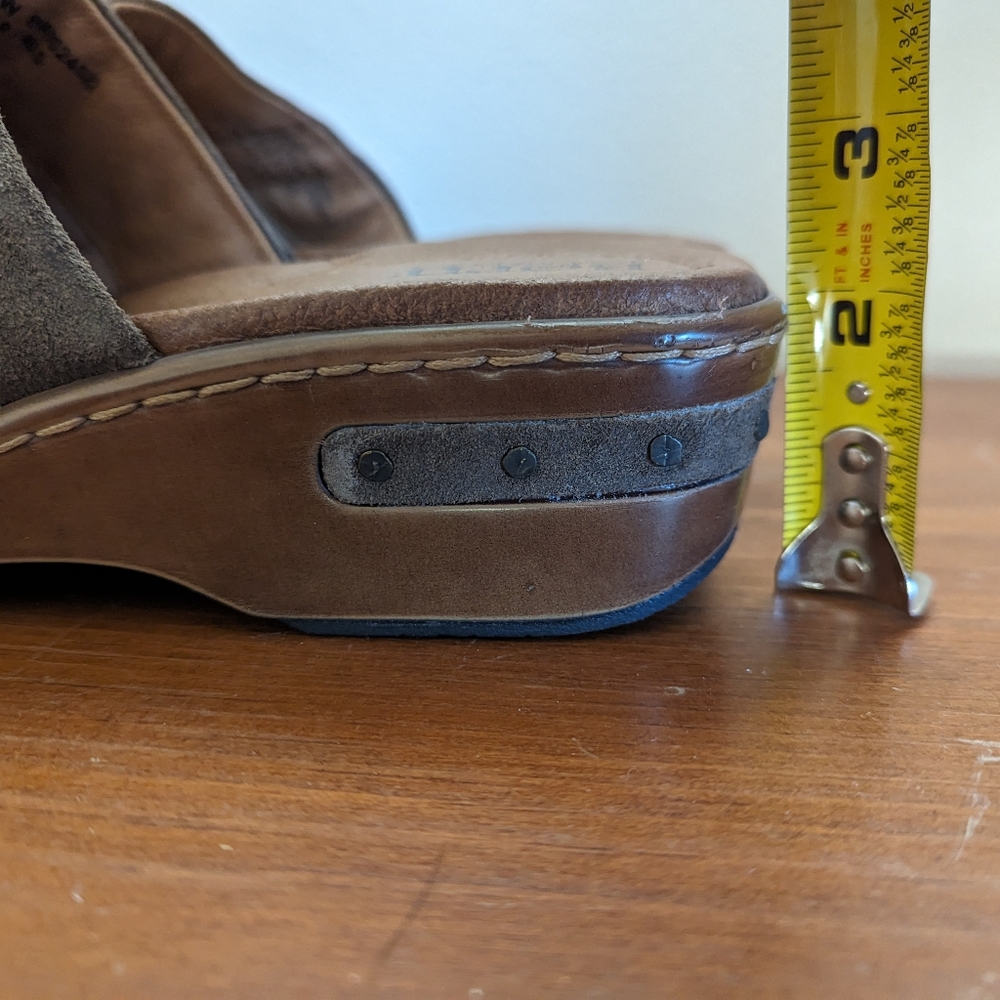 NWOT Born Yucatan Distressed Clogs Wet Weather (Grey) Women's Size 9 - Picture 14 of 14